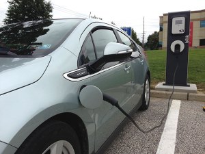 Camden Gets FREE Electric Car Charging Stations