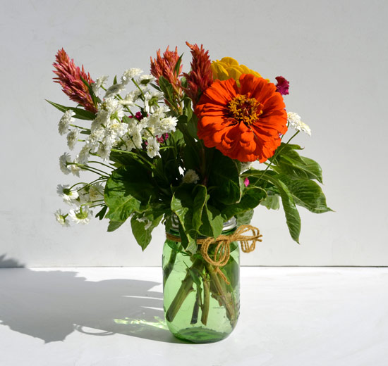 Jig-Bee Flower Vase