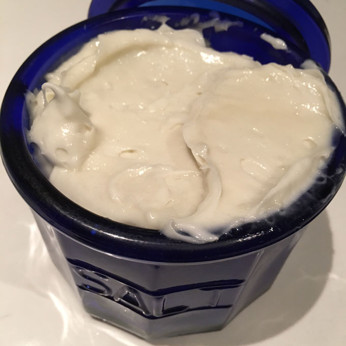 diy beeswax lotion finished